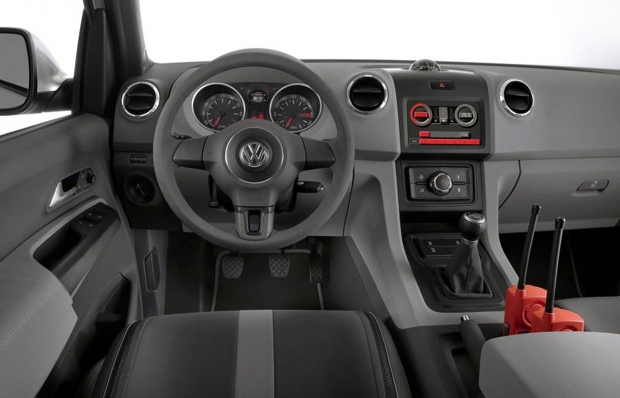  Volkswagen Pickup Concept 2009 года  (фото 2 из 4)